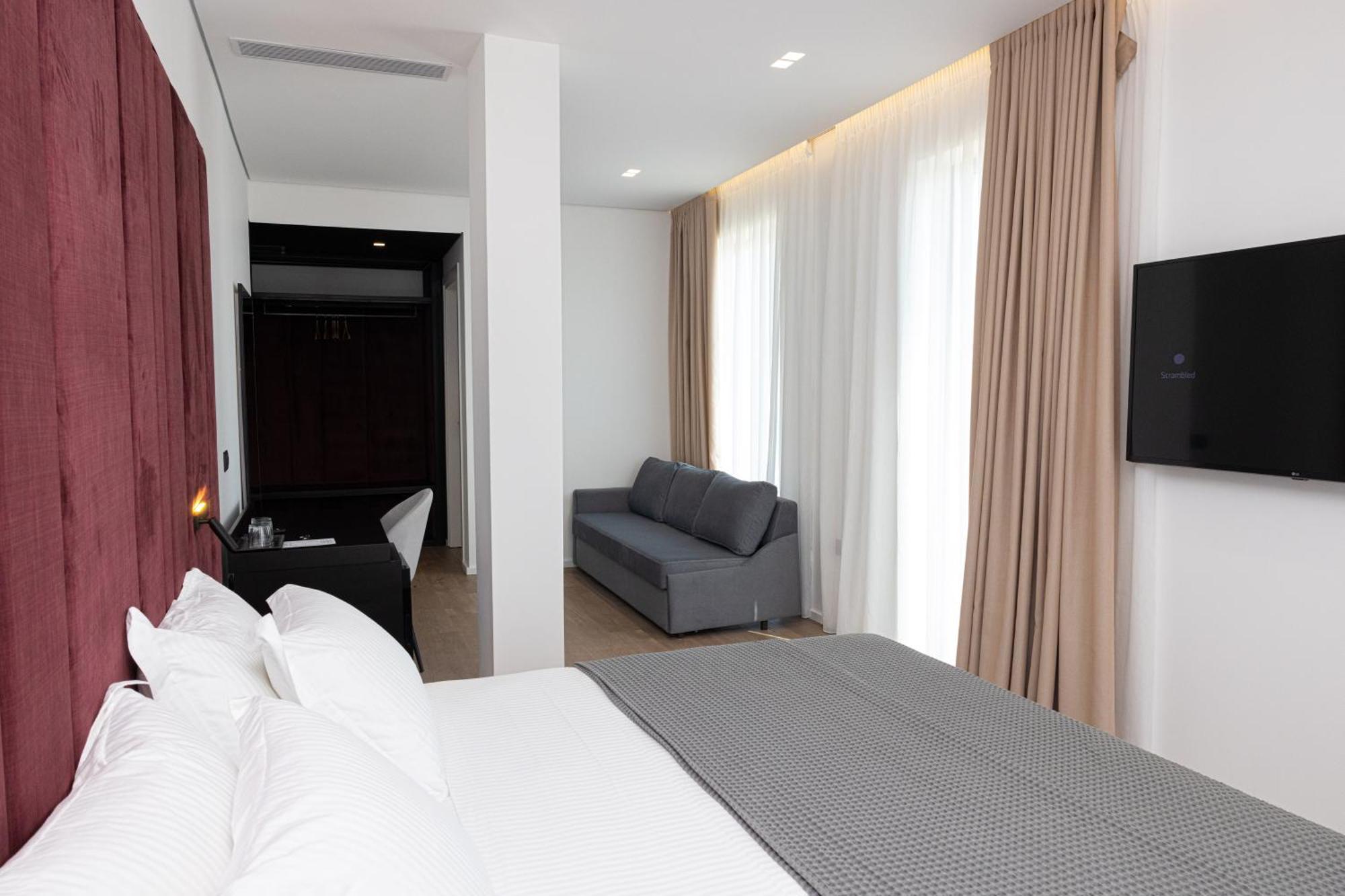 Lans Hotel Ksamil Exterior photo